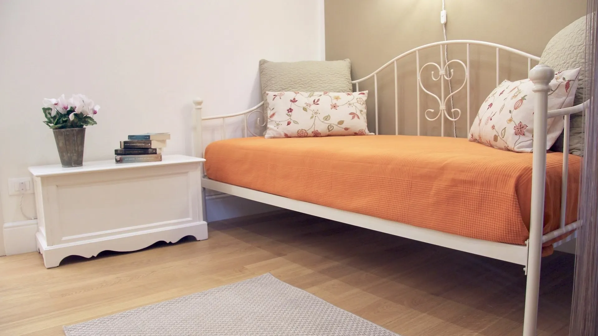 Elegant And Cozy City Center Firenze Apartman
